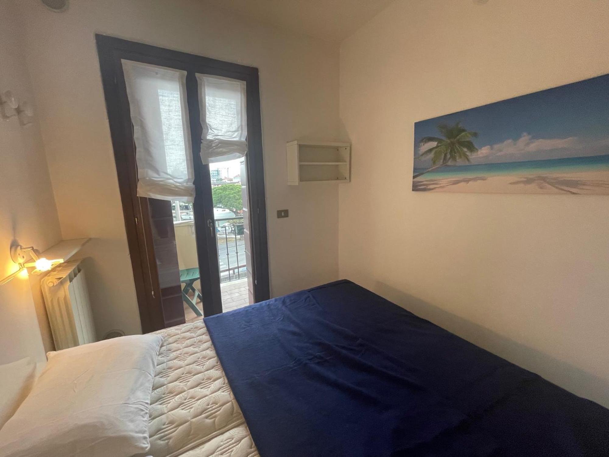 Residence Verdi Caorle Buitenkant foto